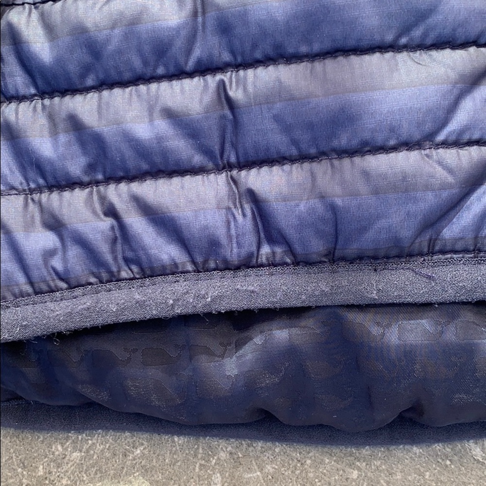 Vineyard Vines vest - Picture 7 of 8